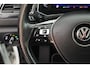 Volkswagen T-Roc 1.5 TSI 150pk DSG Style Trekhaak Camera Virtual Cockpit LED Carplay Stoelverwarming