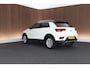 Volkswagen T-Roc 1.5 TSI 150pk DSG Style Trekhaak Camera Virtual Cockpit LED Carplay Stoelverwarming