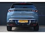 Peugeot e-5008 GT Avantage 73 kWh 7p | Schuif-/Kanteldak | Elektr. Stoelen | Stoel/Stuurverwarming | Navigatie | 360 Camera !