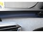 Peugeot e-5008 GT Avantage 73 kWh 7p | Schuif-/Kanteldak | Elektr. Stoelen | Stoel/Stuurverwarming | Navigatie | 360 Camera !