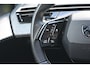 Peugeot e-5008 GT Avantage 73 kWh 7p | Schuif-/Kanteldak | Elektr. Stoelen | Stoel/Stuurverwarming | Navigatie | 360 Camera !