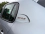 Peugeot 208 1.2 Hybrid 110 e-DCS6 Style Cruise|CarPlay|LED
