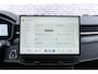 Lynk & Co 01 1.5 More | PHEV | Trekhaak | Two-Tone | Panoramadak | Infinity by Harman Audio | 360 Graden Camera | Parkeersensoren | Lichtmetalen Velgen 20 inch | Keyless Entry | Elektrische Achterklep | LED Koplampen Adaptief | Privacy Glas | Stoelverwarming | Cruise Control Adaptief | Dodehoekdetectie Navigatie | Apple Carplay | Android Auto