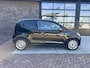 Volkswagen Up! 1.0 Black Edition High up! | Airco | Cruise |