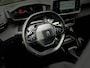 Peugeot 208 Allure Pack 1.2 75pk | CAMERA | KEYLESS START | EXTRA GETINTE RUITEN | 3D i-COCKPIT® | NAVI | LM-VELGEN