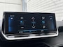 Peugeot 208 Allure Pack 1.2 75pk | CAMERA | KEYLESS START | EXTRA GETINTE RUITEN | 3D i-COCKPIT® | NAVI | LM-VELGEN