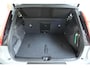 Volvo XC40 B4 Plus Black Edition | Panoramadak | Trekhaak | Stoelverwarming | Parkeersensoren voor + achter | 360 graden camera | Premium audio by Harman Kardon | Apple carplay/Android auto | 20 Lichtmetalen Velgen