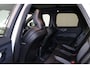 Volvo XC60 T6 Recharge AWD Ultra Black Edition - Panorama/schuifdak - IntelliSafe Assist & Surround - 360º Camera - Harman/Kardon audio - Adaptieve LED koplampen - Verwarmde voorstoelen, stuur & achterbank - Parkeersensoren voor & achter - Elektr. bedienb. voorstoelen met geheugen - Head up display - Draadloze tel. lader - Extra getint glas - 21' LMV