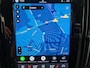 Volvo V90 2.0 T6 Plug-in hybrid AWD Plus Dark | Adaptieve Cruise Control | Tailored Wool Sportstoelen | Harman Kardon Audio | DAB+ | Parkeercamera | Stoel-/Stuur-/Voorruitverwarming | Trekhaak |