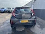 Toyota Aygo X 1.0 VVT-i MT Play Apple Carplay en/of Android auto navigatie, Achteruitrijcamera, Adaptieve cruise control, 1e eign. Nieuw geleverd, NL-auto