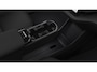 Volvo EX30 P5 Long Range Plus Europa 69 kWh | Harman Kardon Audio | Black Interieur | Adaptieve Cruise Control | BLIS | Getint Glas | Stoel-/Stuurverwarming | Keyless | Elektrisch Bedienbare Stoelen |