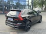 Volvo XC60 2.0 T8 Plug-in hybrid AWD Plus Black Edition VAN: 59.900,- ND: 56.877,- UW HERSTVOORDEEL: 2.023,- | TREKHAAK | DEALER ONDERHOUDEN | HEAD UP | 360CAMERA | FABR. GARANTIE! |