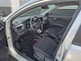 Kia Stonic 1.0 T-GDi MHEV DynamicLine Navigatie, Achteruitrijcamera, Cruise control, NL-auto, BTW-auto