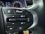 Kia Stonic 1.0 T-GDi DynamicLine Automaat - Navigatie - Apple Carplay/Android Auto - Lichtmetalen velgen - Trekhaak