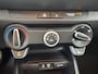 Kia Stonic 1.0 T-GDi DynamicLine Automaat - Navigatie - Apple Carplay/Android Auto - Lichtmetalen velgen - Trekhaak