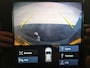Volvo XC40 2.0 B4 Business Pro | Adaptieve Cruise Control | Trekhaak | Dodehoek Detectie | Parkeercamera | Navigatie | Apple CarPlay & Android Auto | Uitschuifbare Beensteunen |