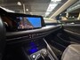 Volkswagen Golf 1.5 TSI R-Line HEAD UP DISPLAY | NAVIGATIE | GEHEUGEN STOELEN