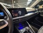 Volkswagen Golf 1.5 TSI R-Line HEAD UP DISPLAY | NAVIGATIE | GEHEUGEN STOELEN