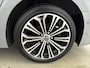 Toyota Corolla Touring Sports 2.0 Hybrid Style | Voorruit-Stuur-Stoelverwarming | Blindspot | Parkeersensoren V+A |