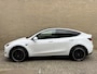 Tesla Model Y Long Range AWD 75 kWh SOH 93% | Lederen bekleding | Autopilot | Warmtepomp | 360 camera | Stoelverwarming | Panoramadak | Navigatie | 21 inch velgen | Elektrische achterklep
