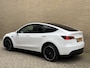 Tesla Model Y Long Range AWD 75 kWh SOH 93% | Lederen bekleding | Autopilot | Warmtepomp | 360 camera | Stoelverwarming | Panoramadak | Navigatie | 21 inch velgen | Elektrische achterklep