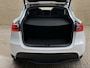Tesla Model Y Long Range AWD 75 kWh SOH 93% | Lederen bekleding | Autopilot | Warmtepomp | 360 camera | Stoelverwarming | Panoramadak | Navigatie | 21 inch velgen | Elektrische achterklep