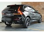 Volvo XC60 2.0 T6 Plug-in hybrid AWD Ultra Black Edition | Panoramadak | Trekhaak | Luchtvering | Verwarmbare voorstoelen | achterbank en stuurwiel | Head-up display | 360° Parkeercamera | Premium audio by Harman Kardon | Apple carplay/Android auto