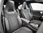 Mercedes-Benz A-klasse 250 e Business Solution AMG | AMG Line Plus pakket | Nightpakket | MULTIBEAM LED | 360° camera | Panoramaschuifdak | Smartphone-integratie | Head-up display | 19 inch AMG velgen |