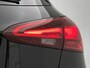 Mercedes-Benz A-klasse 250 e Business Solution AMG | AMG Line Plus pakket | Nightpakket | MULTIBEAM LED | 360° camera | Panoramaschuifdak | Smartphone-integratie | Head-up display | 19 inch AMG velgen |