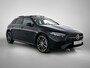 Mercedes-Benz A-klasse 250 e Business Solution AMG | AMG Line Plus pakket | Nightpakket | MULTIBEAM LED | 360° camera | Panoramaschuifdak | Smartphone-integratie | Head-up display | 19 inch AMG velgen |
