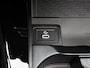 Mercedes-Benz A-klasse 250 e Business Solution AMG | AMG Line Plus pakket | Nightpakket | MULTIBEAM LED | 360° camera | Panoramaschuifdak | Smartphone-integratie | Head-up display | 19 inch AMG velgen |