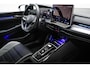 Volkswagen Golf 1.5 eHybrid GTE | LEDER | PANORAMADAK | HEAD UP | STOELVENTILATIE | STUURVERWARMING | TREKHAAK | 18"