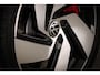 Volkswagen Golf 1.5 eHybrid GTE | LEDER | PANORAMADAK | HEAD UP | STOELVENTILATIE | STUURVERWARMING | TREKHAAK | 18"