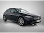 Mercedes-Benz A-klasse 250 e Business Solution AMG | AMG Line Plus pakket | Antidiefstalpakket URBAN GUARD PLUS | Smartphone-integratie | Head-up display | Panoramaschuifdak | Nightpakket | Sierdelen aluminium |