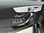 Mercedes-Benz A-klasse 250 e Business Solution AMG | AMG Line Plus pakket | Antidiefstalpakket URBAN GUARD PLUS | Smartphone-integratie | Head-up display | Panoramaschuifdak | Nightpakket | Sierdelen aluminium |