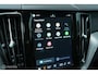 Volvo XC60 2.0 T6 Plug-in hybrid AWD Plus Dark Longe Range | Pano | Harman Kardon | 360 camera | Trekhaak | ACC | HUD | 21" wielen | Stoel en stuurwielverwarming