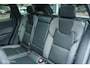 Volvo XC60 2.0 T6 Plug-in hybrid AWD Plus Dark Longe Range | Pano | Harman Kardon | 360 camera | Trekhaak | ACC | HUD | 21" wielen | Stoel en stuurwielverwarming