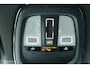 Volvo XC60 2.0 T6 Plug-in hybrid AWD Plus Dark Longe Range | Pano | Harman Kardon | 360 camera | Trekhaak | ACC | HUD | 21" wielen | Stoel en stuurwielverwarming