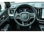 Volvo XC60 2.0 T6 Plug-in hybrid AWD Plus Dark Longe Range | Pano | Harman Kardon | 360 camera | Trekhaak | ACC | HUD | 21" wielen | Stoel en stuurwielverwarming