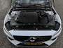 Volvo V60 2.0 B3 Momentum | 19 inch | Black Optiek