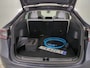 Tesla Model Y Long Range AWD 75 kWh TREKHAAK WIT LEER