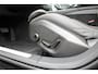Volvo V60 T8 Plug-in hybrid AWD Ultra Dark | Panoramadak | Trekhaak | Premium audio by Harman Kardon | Head-up display | 360 graden camera | Verwarmbare voorstoelen en stuurwiel | Elektrisch verstelbare stoelen met geheugen |