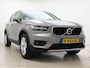 Volvo XC40 T2 130pk Automaat Business Pro / 30.000 km's ! / El. Trekhaak / ACC / BLIS / Keyless / 18'' / El. Achterklep / DAB / AppleCarplay / Lane Keeping Aid / Mistlampen /