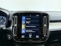 Volvo XC40 T2 130pk Automaat Business Pro / 30.000 km's ! / El. Trekhaak / ACC / BLIS / Keyless / 18'' / El. Achterklep / DAB / AppleCarplay / Lane Keeping Aid / Mistlampen /
