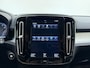Volvo XC40 T2 130pk Automaat Business Pro / 30.000 km's ! / El. Trekhaak / ACC / BLIS / Keyless / 18'' / El. Achterklep / DAB / AppleCarplay / Lane Keeping Aid / Mistlampen /