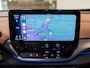 Volkswagen ID.4 Max 77 kWh SOH 91% / 204pk / Panorama dak / Trekhaak / Kuipstoelen / Elektrische stoelverstelling /