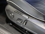 Volkswagen ID.4 Max 77 kWh SOH 91% / 204pk / Panorama dak / Trekhaak / Kuipstoelen / Elektrische stoelverstelling /