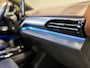 Volkswagen ID.4 Max 77 kWh SOH 91% / 204pk / Panorama dak / Trekhaak / Kuipstoelen / Elektrische stoelverstelling /