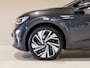 Volkswagen ID.4 Max 77 kWh SOH 91% / 204pk / Panorama dak / Trekhaak / Kuipstoelen / Elektrische stoelverstelling /