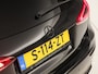 Mercedes-Benz A-klasse 200 AMG Sport 163Pk Automaat (PANORAMADAK, APPLE CARPLAY, GROOT NAVI, SFEERVERLICHTING, CAMERA, SPORTSTOELEN, LEDER, GETINT GLAS, STOELVERWARMING, NIEUWSTAAT)